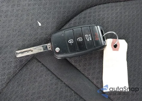 2016 Kia Optima Lx из США, поврежденный, VIN 5XXGT4L39GG018055